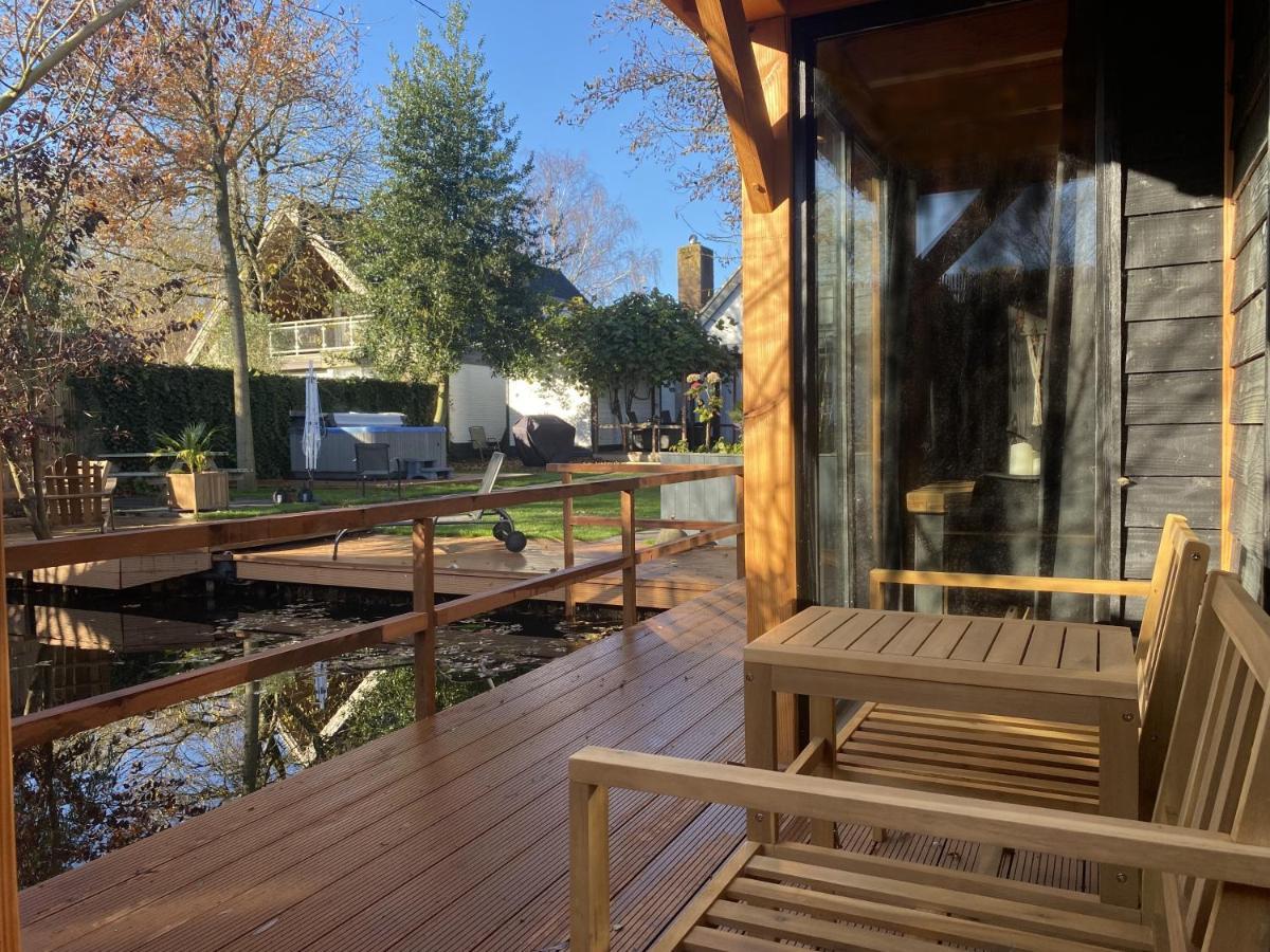 Casa Aan De Plas, Met Sauna En Hottub Of Jacuzzi *
