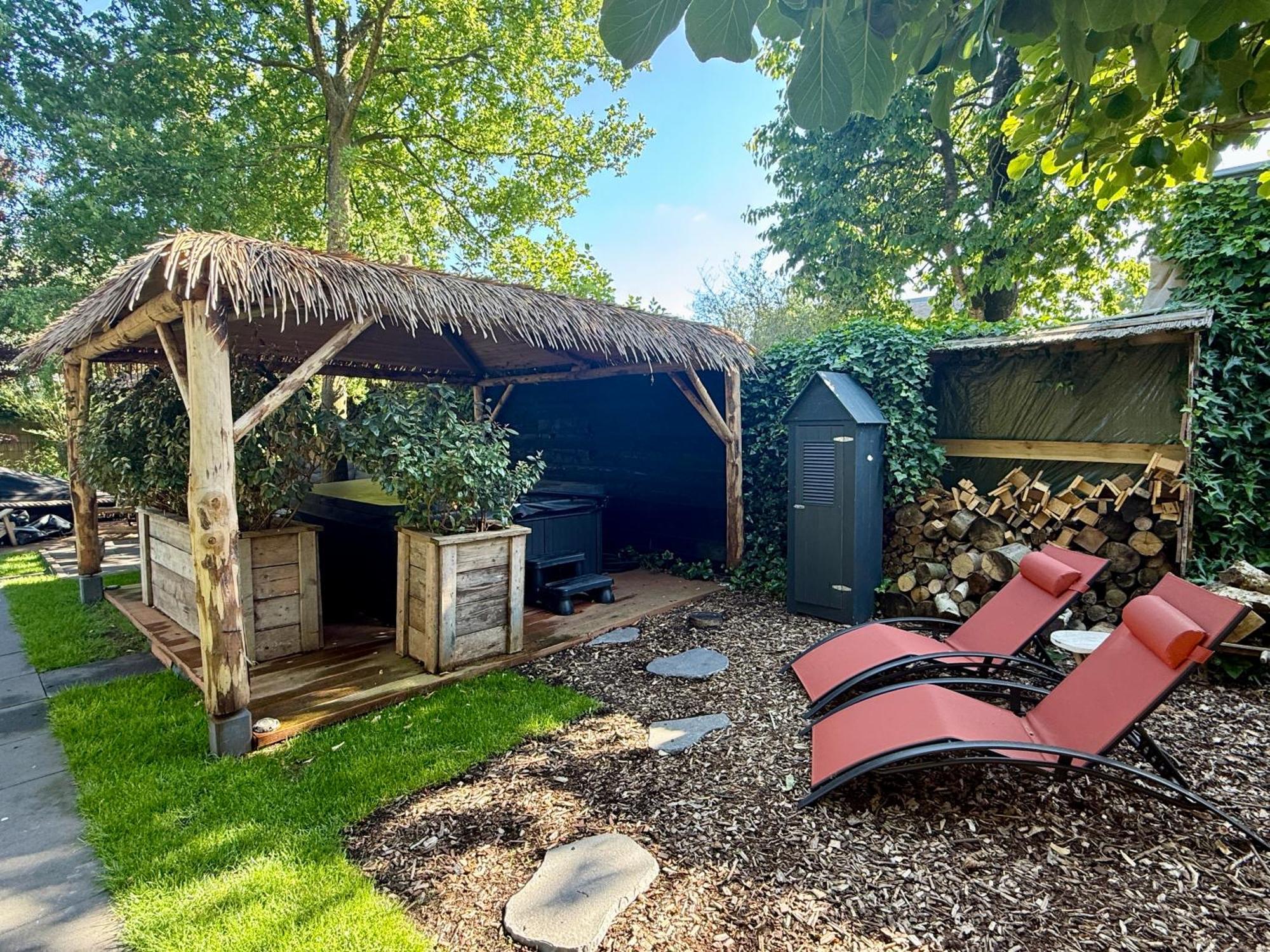Bed & Breakfast Casa Aan De Plas, Met Sauna En Hottub Of Jacuzzi Nieuwkoop