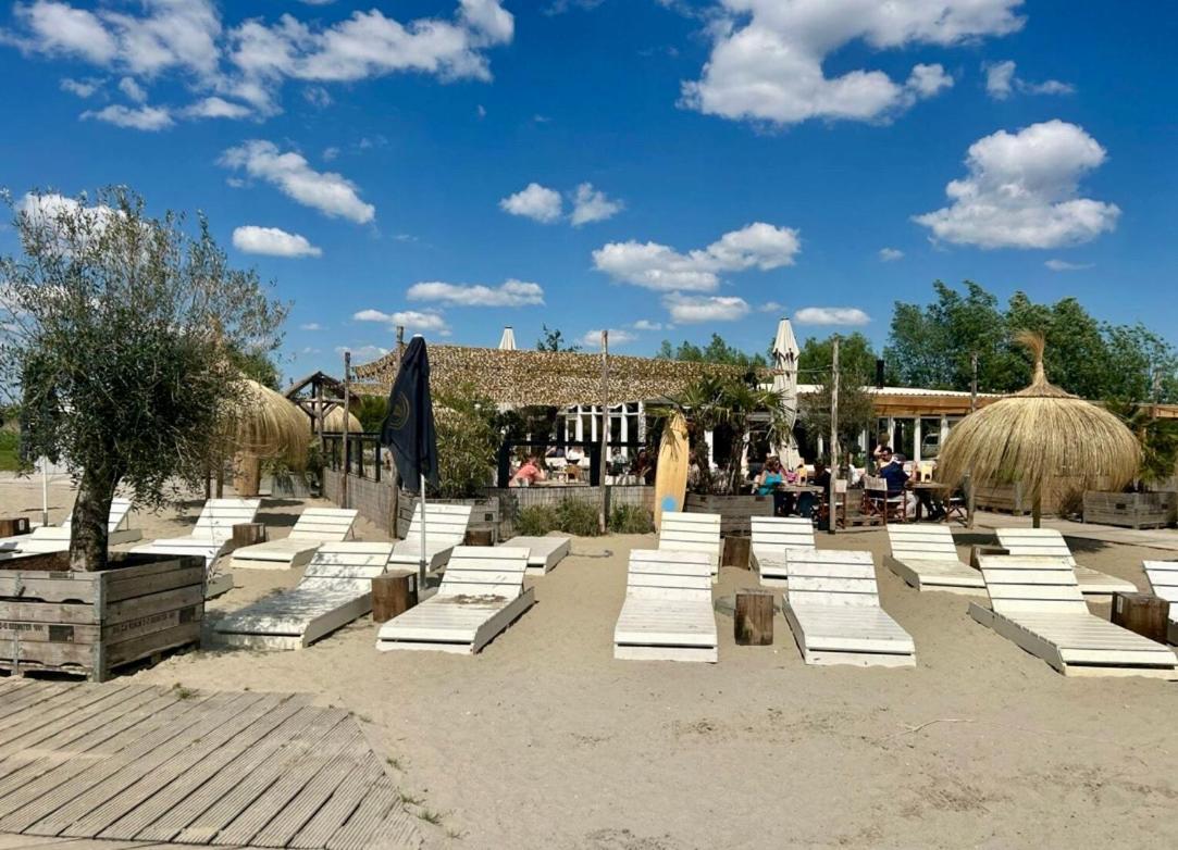 Bed & Breakfast Casa Aan De Plas, Met Sauna En Hottub Of Jacuzzi *